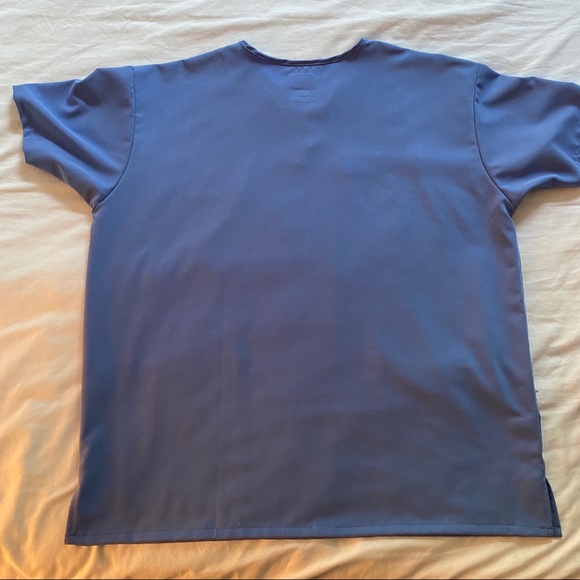 Ceil blue Unisex Scrub Top - Madison Ave - Picture 4 of 4